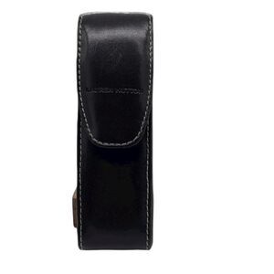 Lauren Hutton Case Stand Up Leather